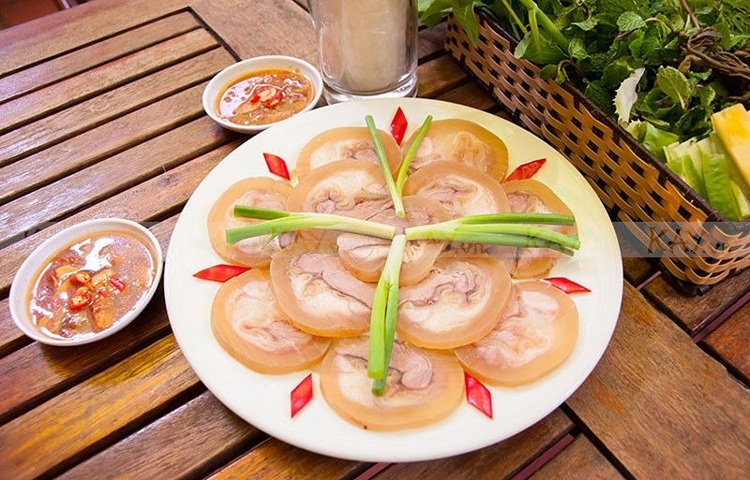 Bò tơ bánh tráng chuẩn vị Củ Chi
