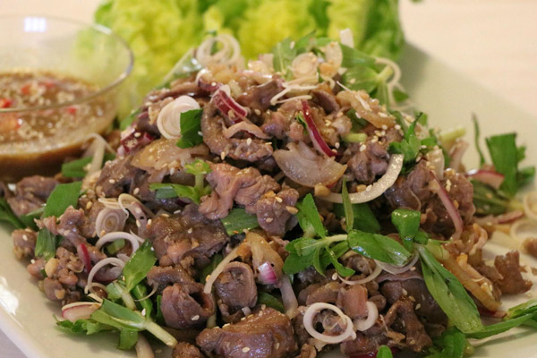 Cách làm bò hấp tía tô