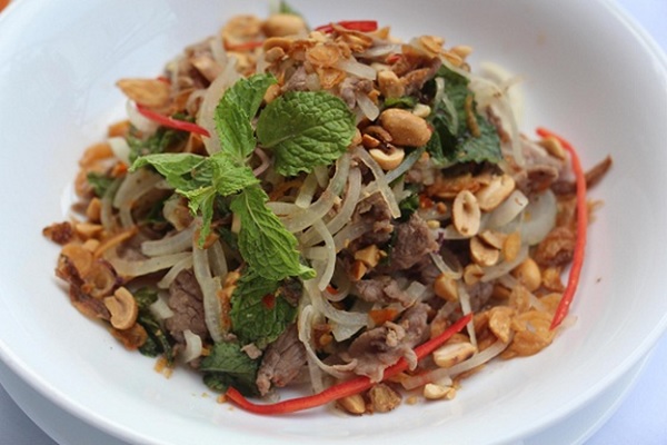 gỏi bò bóp thấu.